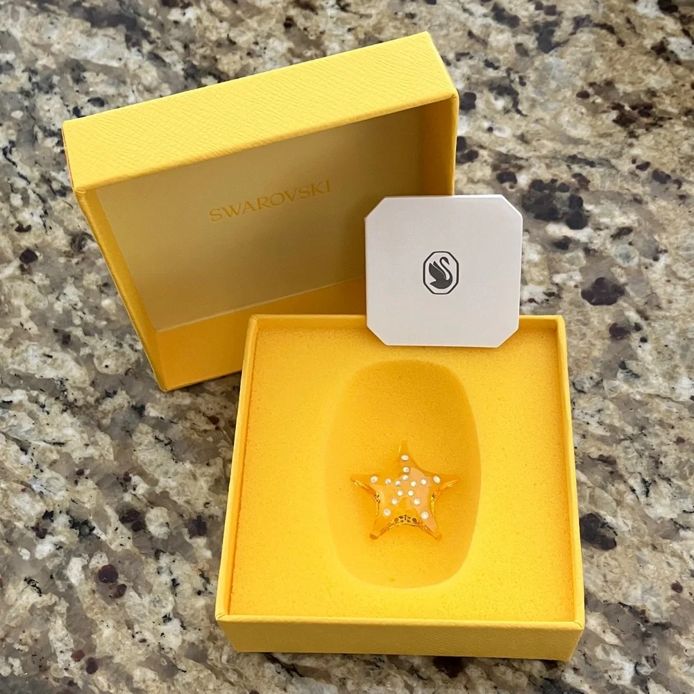 💛Swarovski Gold Starfish Accent with Blue Crystals💛 - Picture 4 of 4